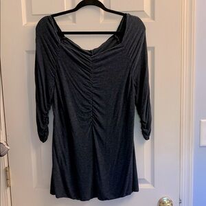 Women’s Dark Navy Ruched Long Sleeve Top
19” PTP